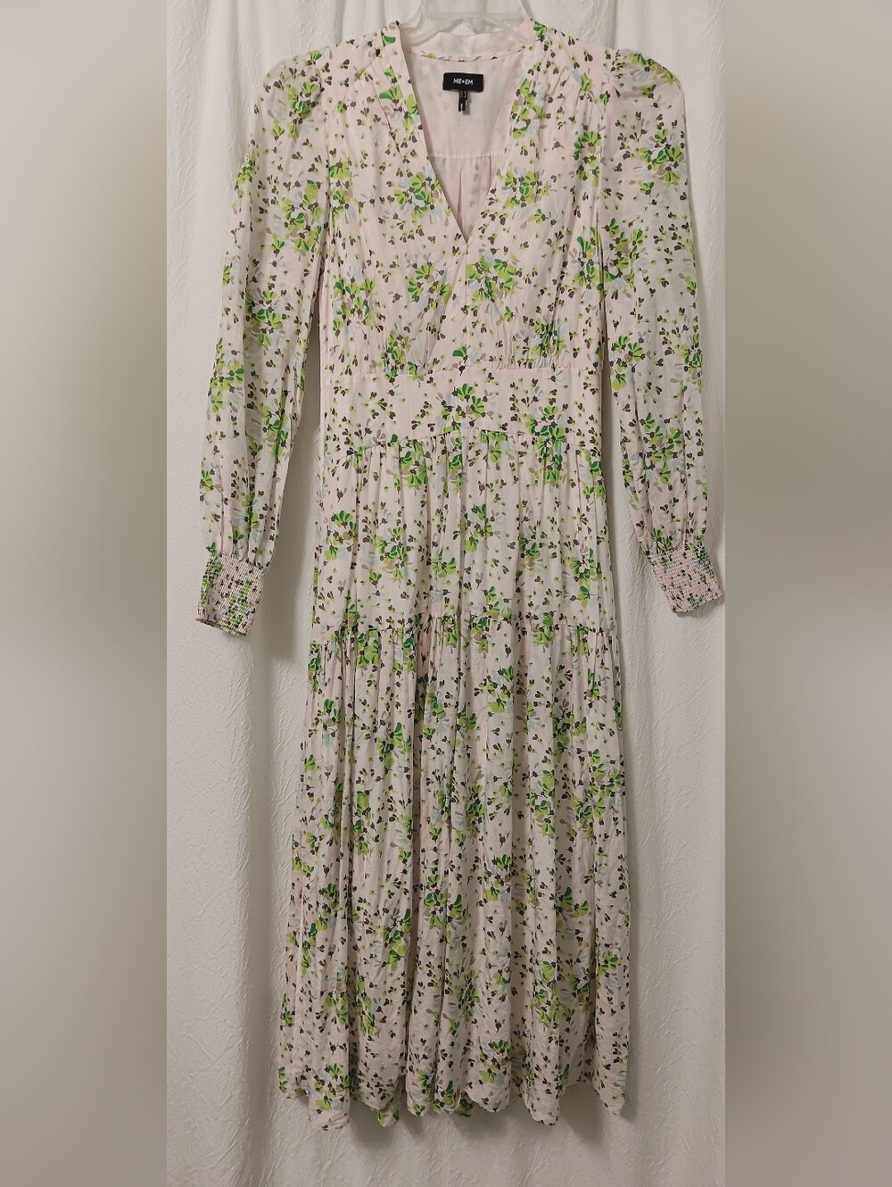 ME+EM Soft Pink- Green Floral Midi Dress. Pockes, Zipper On Side, V-neck Size 8 - Picture 2 of 16
